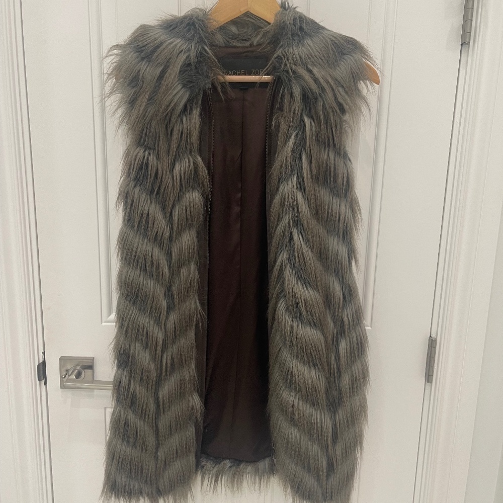 Rachel Zoe Faux FUR VEST. Size 4. Like NEW